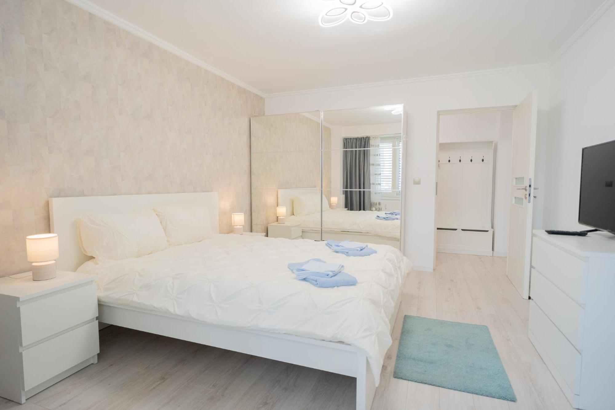 Luxury 2Br On Decebal Avenue Leilighet Bucureşti Eksteriør bilde