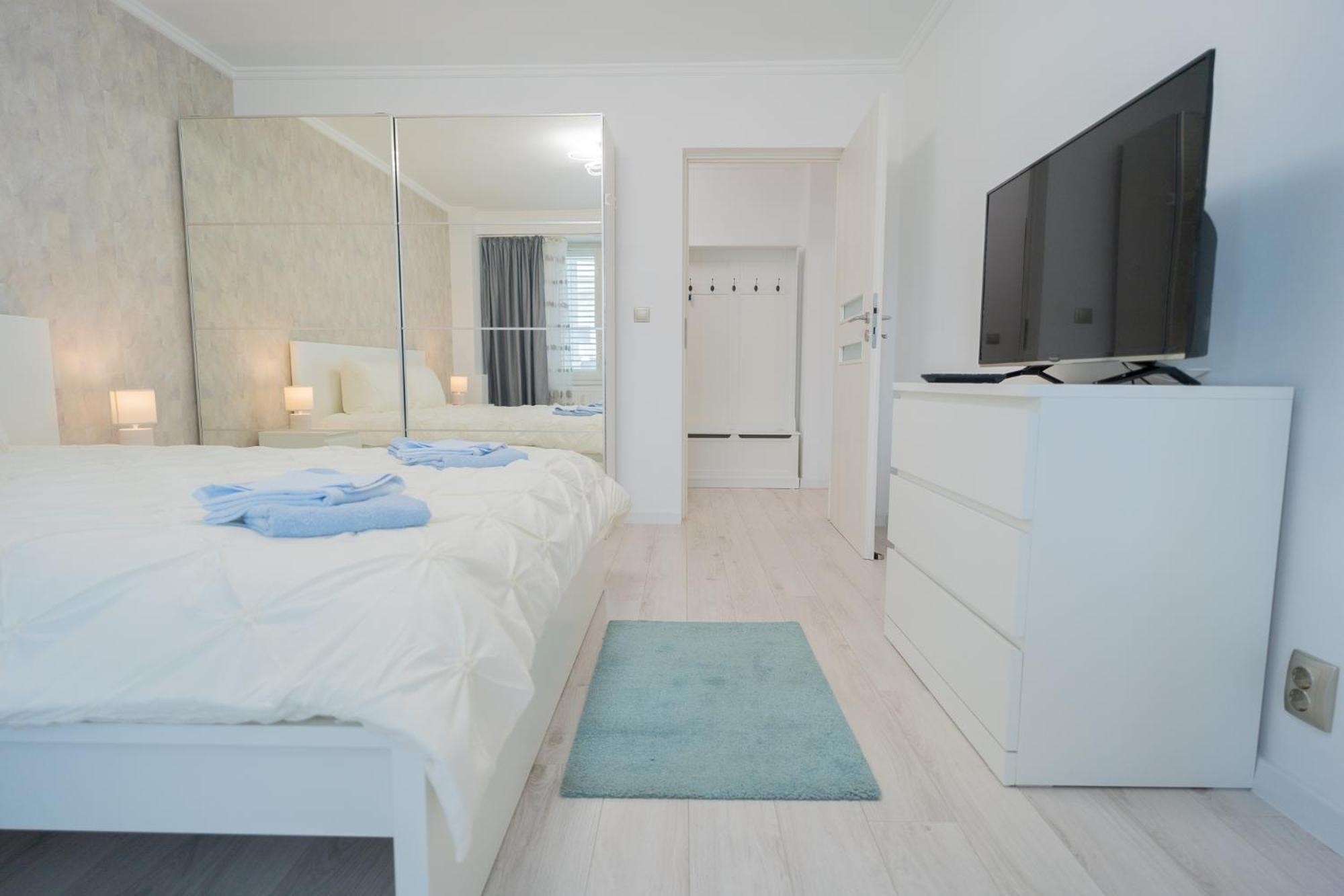 Luxury 2Br On Decebal Avenue Leilighet Bucureşti Eksteriør bilde