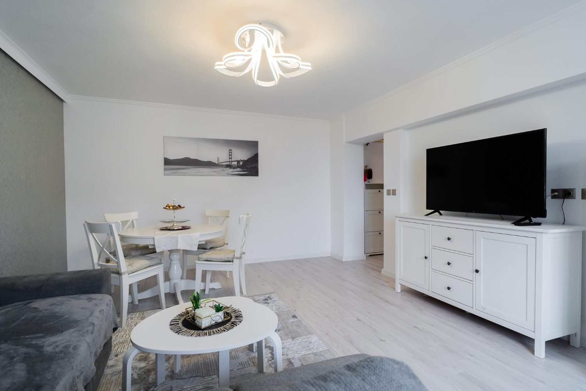 Luxury 2Br On Decebal Avenue Leilighet Bucureşti Eksteriør bilde